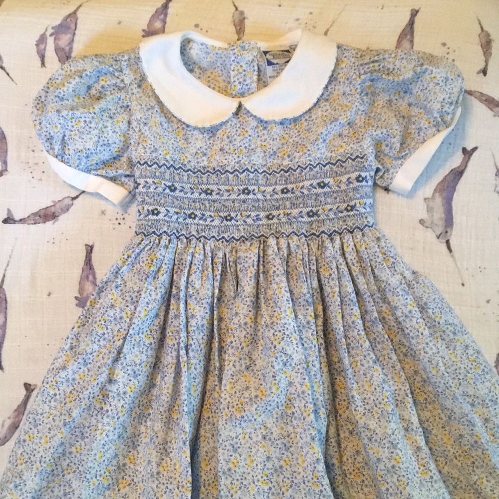 Carriage Boutiques smocked floral dress - size 6X